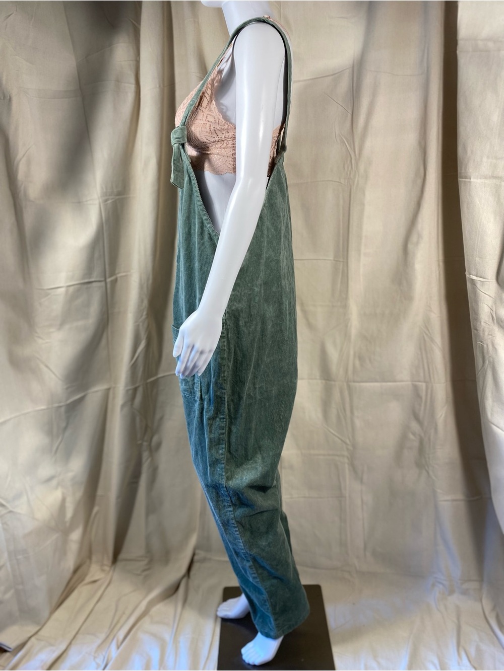 Lucy & Yak Original Corduroy Dungarees in Sage Green - Picture 3 of 6